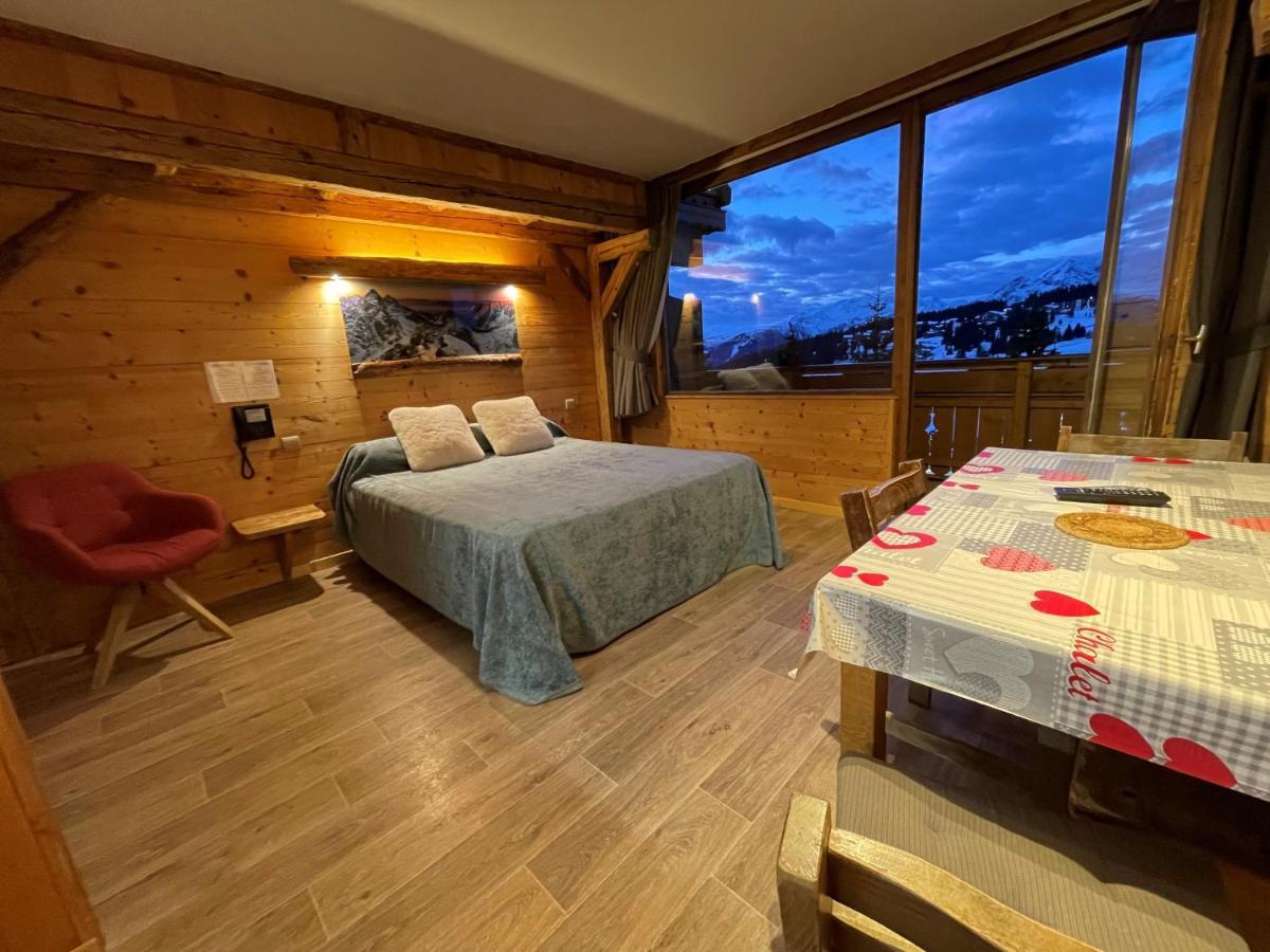 Hotel Le Very เลเซซี ภายนอก รูปภาพ